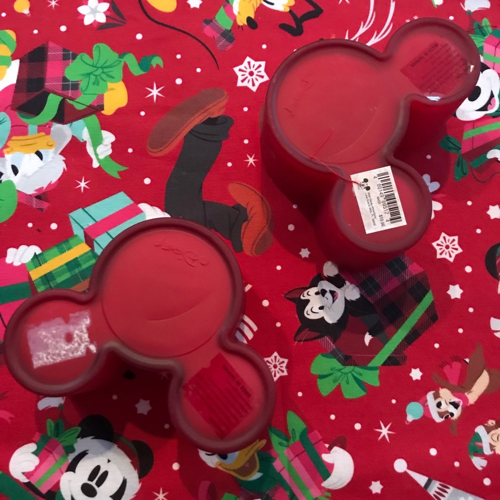 Two red Mickey candles perfect for Valentine’s Day - Picture 3 of 4